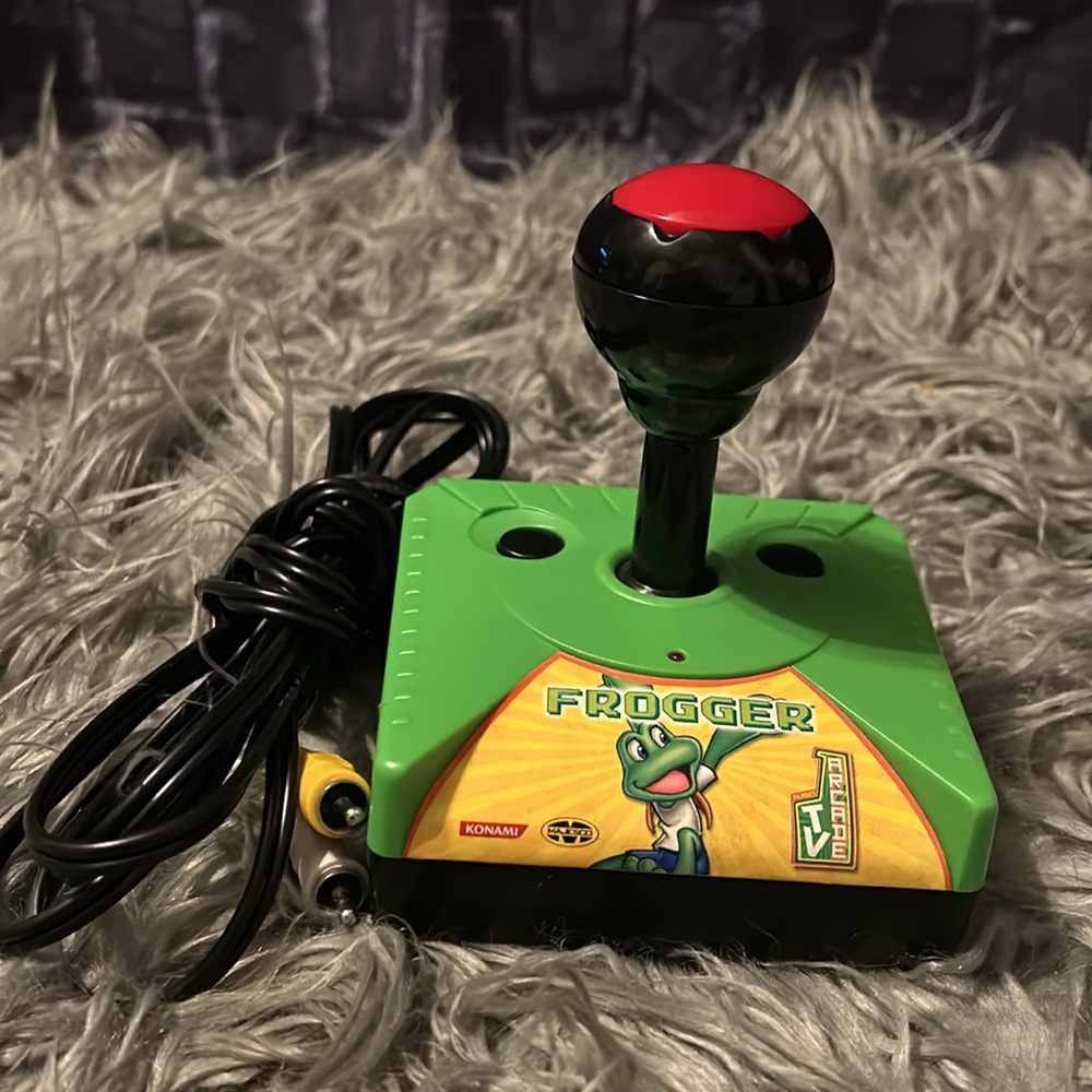 VTG 2004 Konami Classic FROGGER Plug N Play TV Handheld Arcade Video GUC Tested - Picture 4 of 16